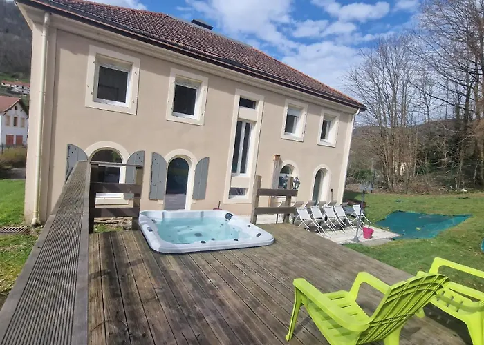 Maison De Maitre & Vila *